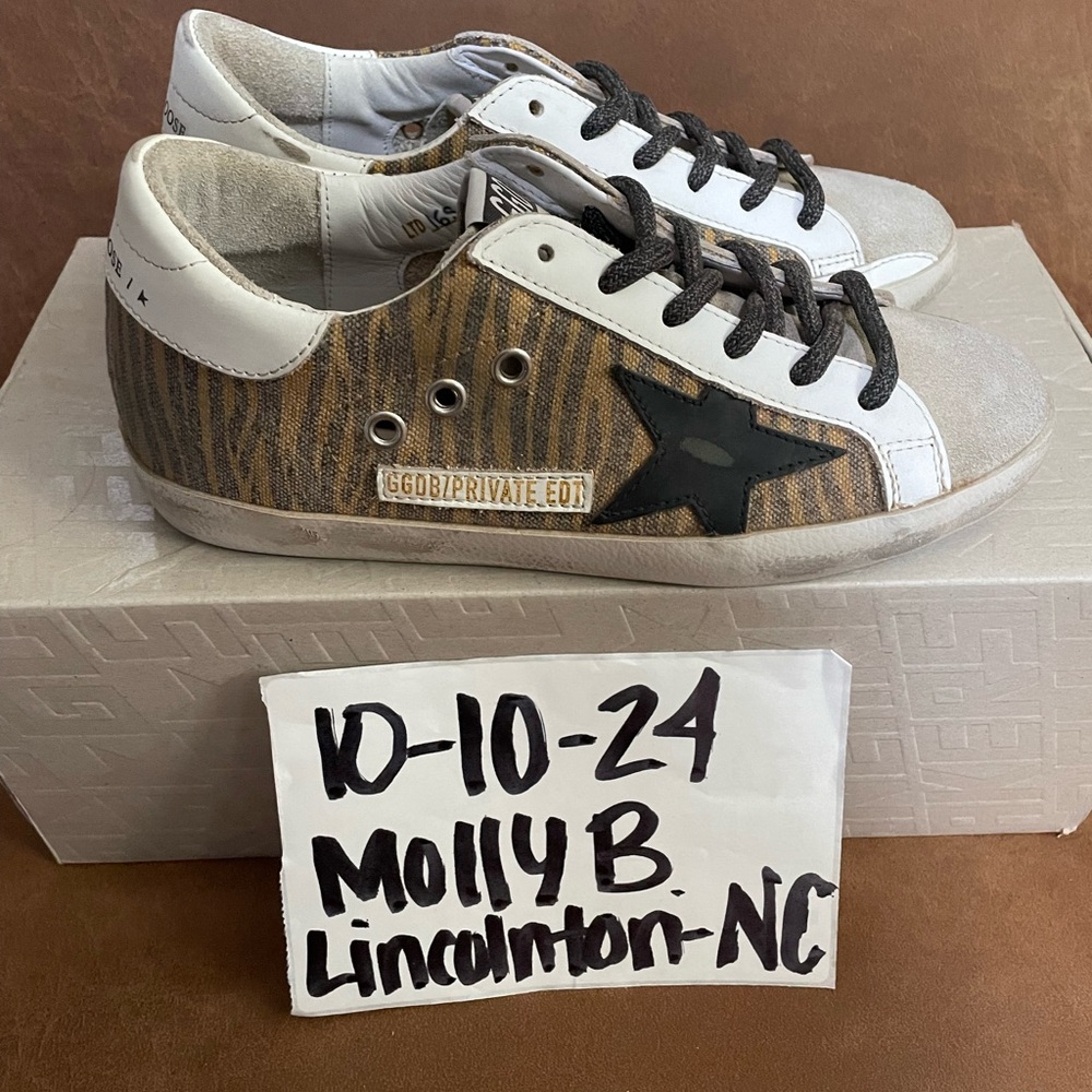 Golden Goose Superstars